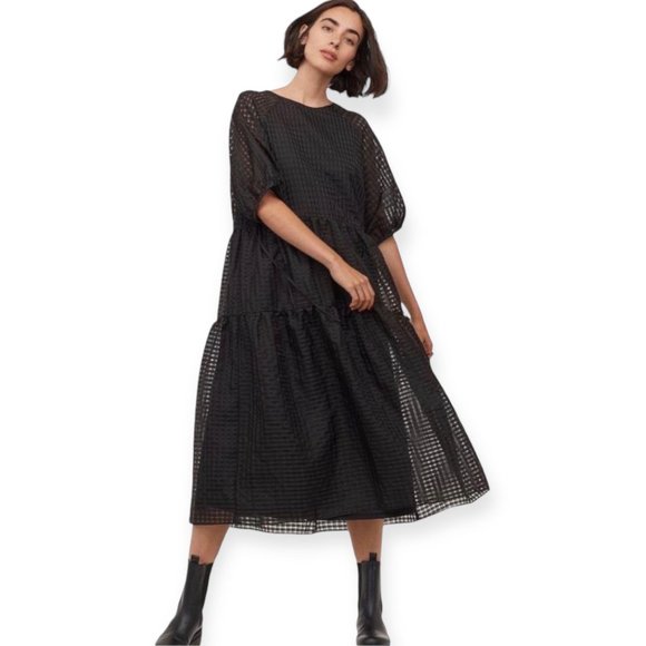 H&M Dresses & Skirts - H&M Jacquard Weave Puff Sleeve Midi Dress